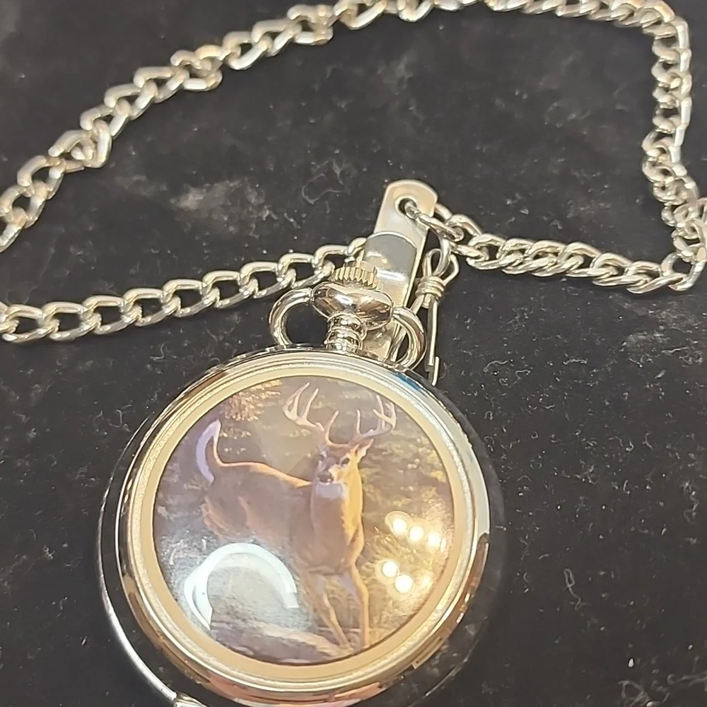 AL Cagney BY AVON pocket Watch With deer Inside And Outside + Chain